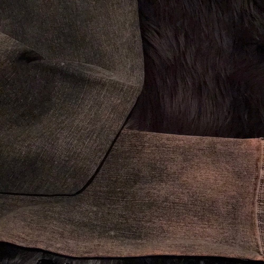Wildfox jeans with peach colored base and black - Picture 5 of 6